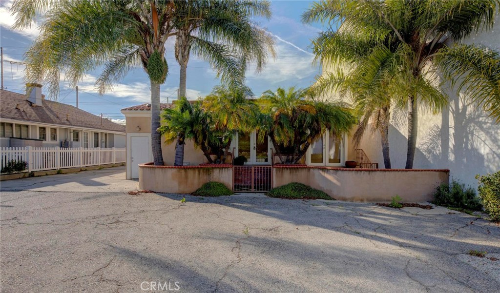 25200 Narbonne Avenue