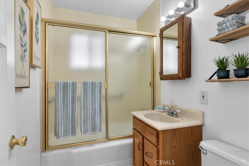 1628 Greenwood Avenue