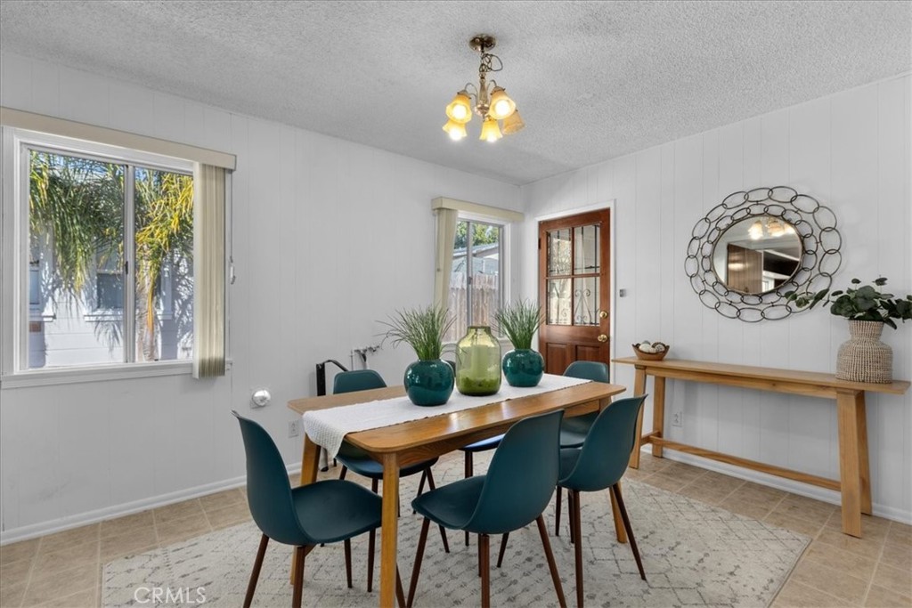 1628 Greenwood Avenue