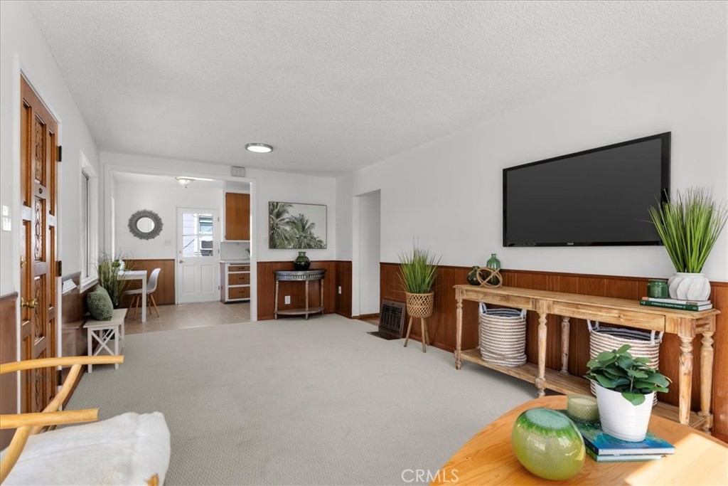 1628 Greenwood Avenue