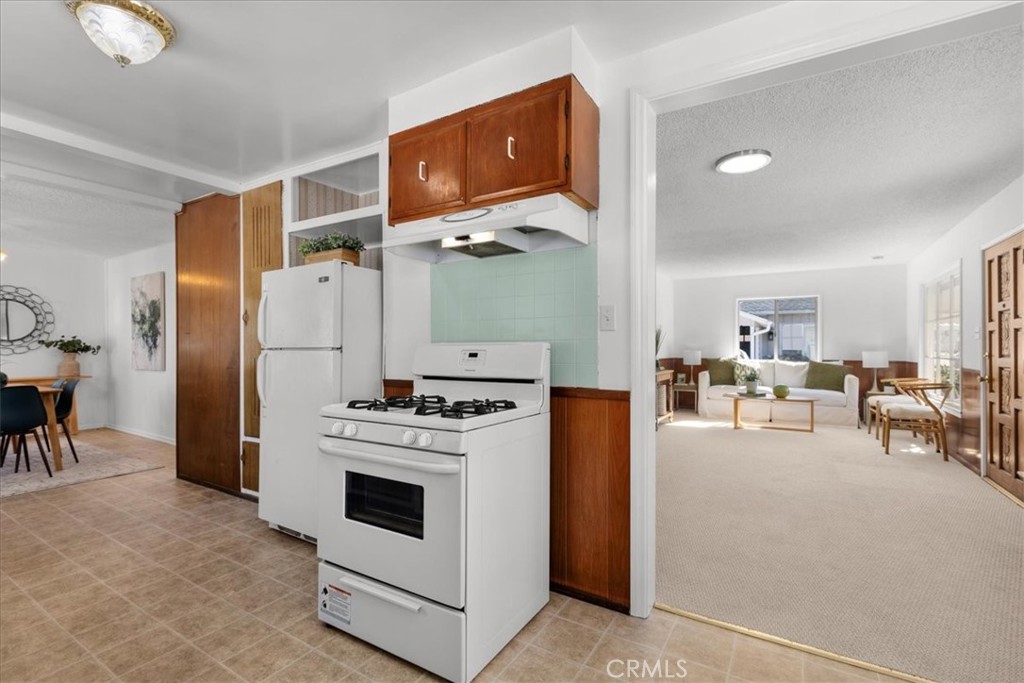 1628 Greenwood Avenue