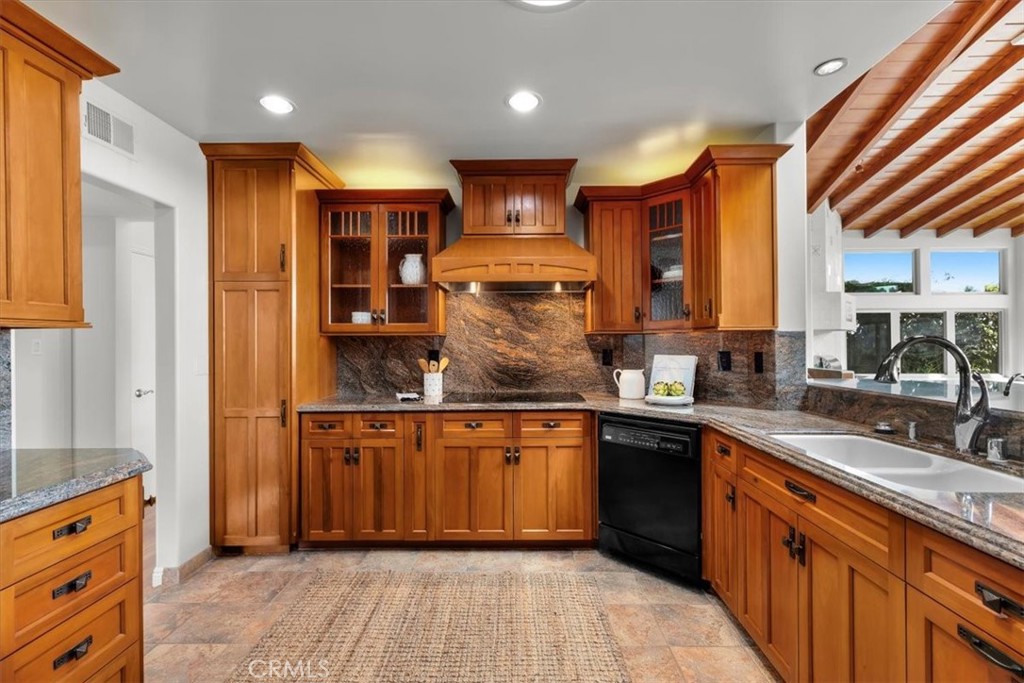 4725 Paseo De Las Tortugas