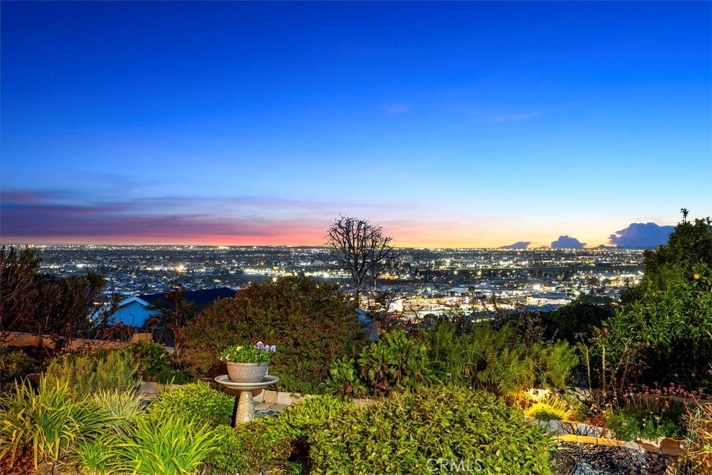 4725 Paseo De Las Tortugas