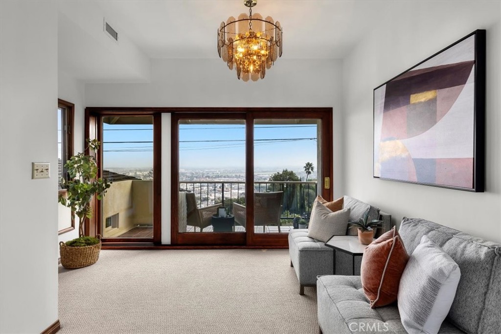 4725 Paseo De Las Tortugas