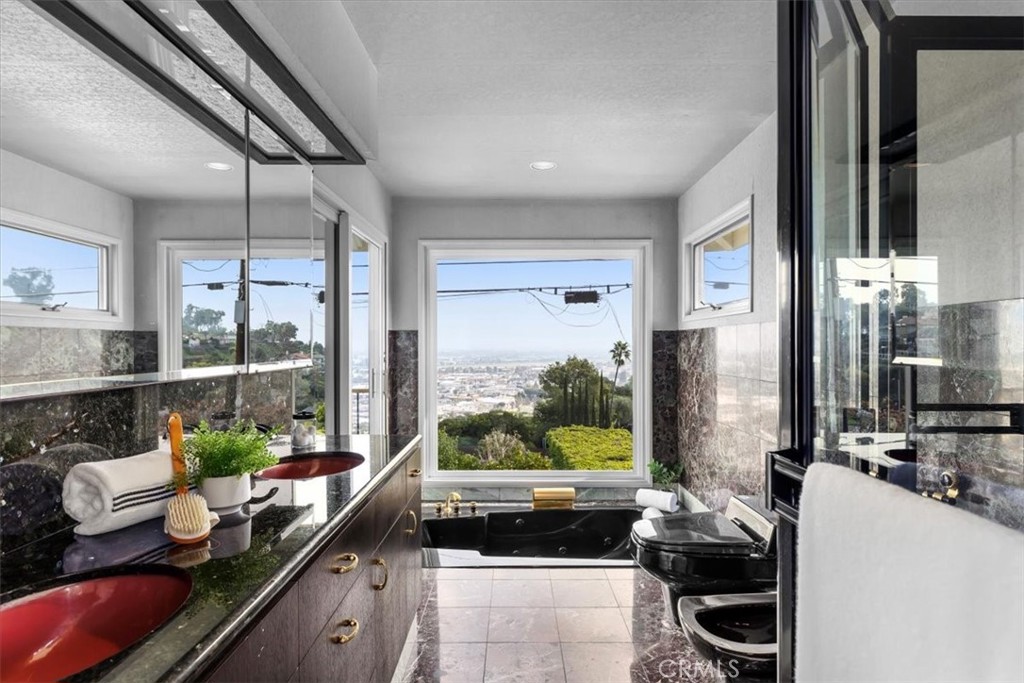 4725 Paseo De Las Tortugas