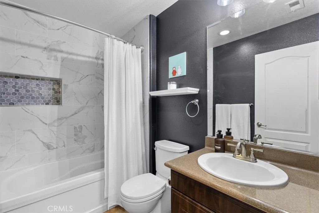 5402 W 149th Place 6