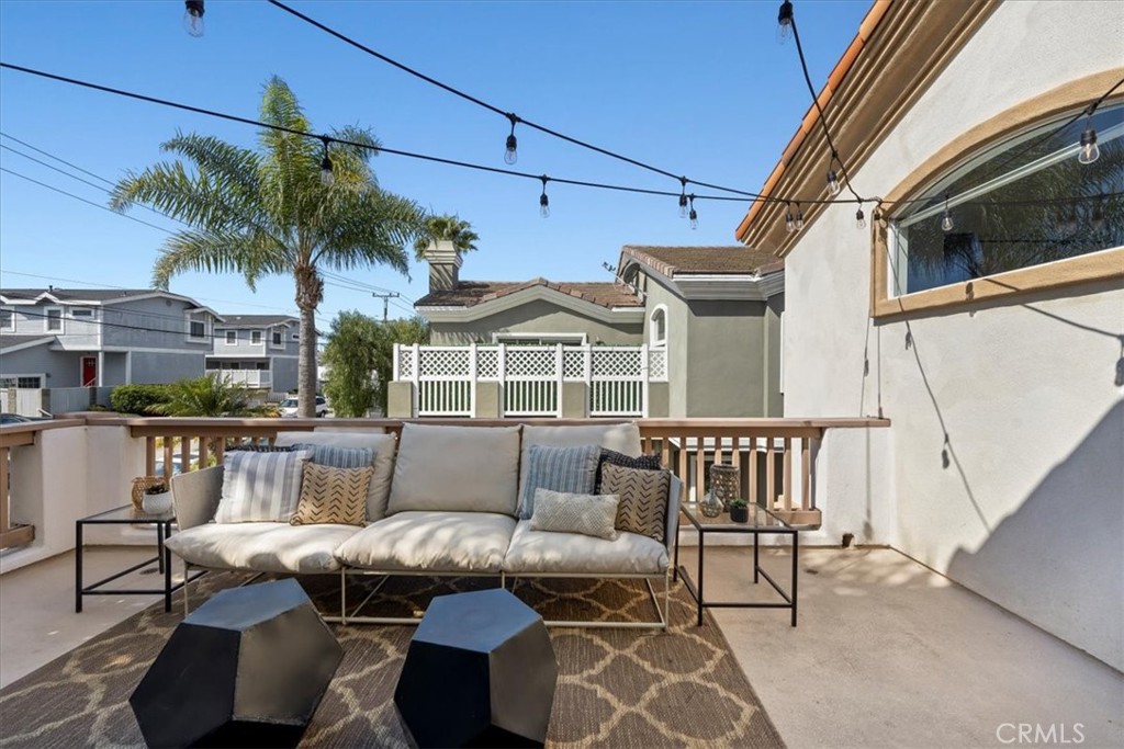 2225 Mathews Avenue A