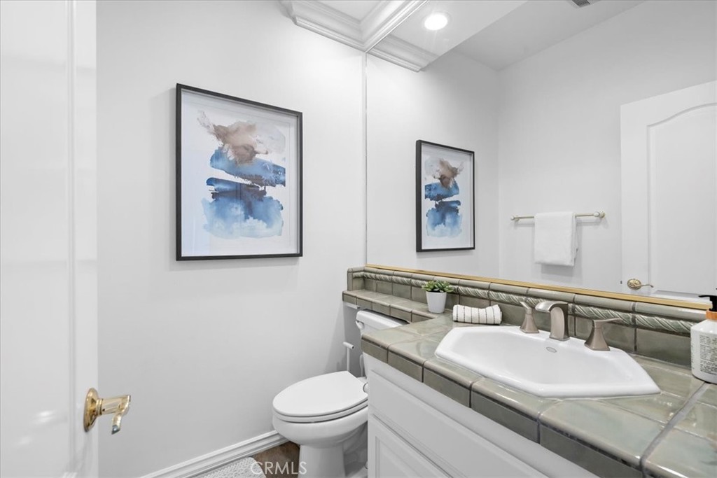 2225 Mathews Avenue A