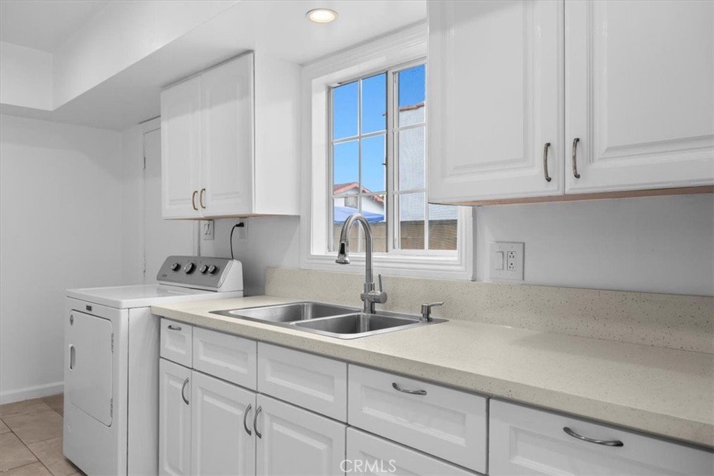 1526 Mcdonald Avenue