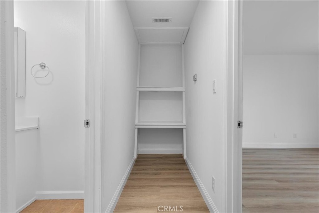 1526 Mcdonald Avenue