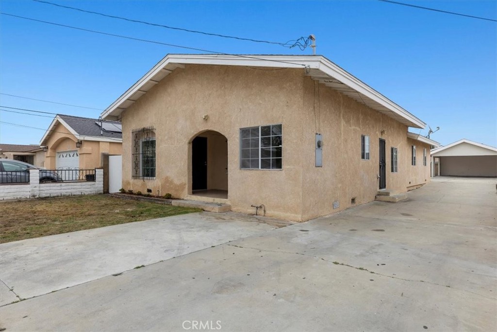 1526 Mcdonald Avenue