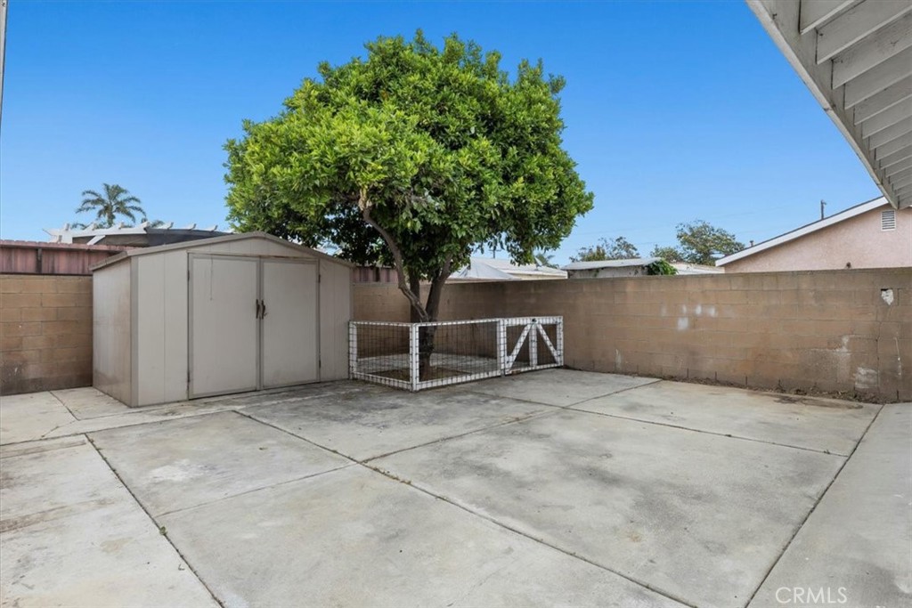 1526 Mcdonald Avenue