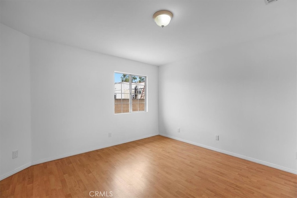 1526 Mcdonald Avenue