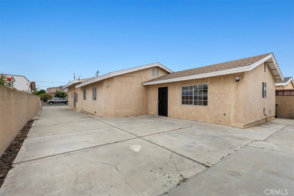 1526 Mcdonald Avenue