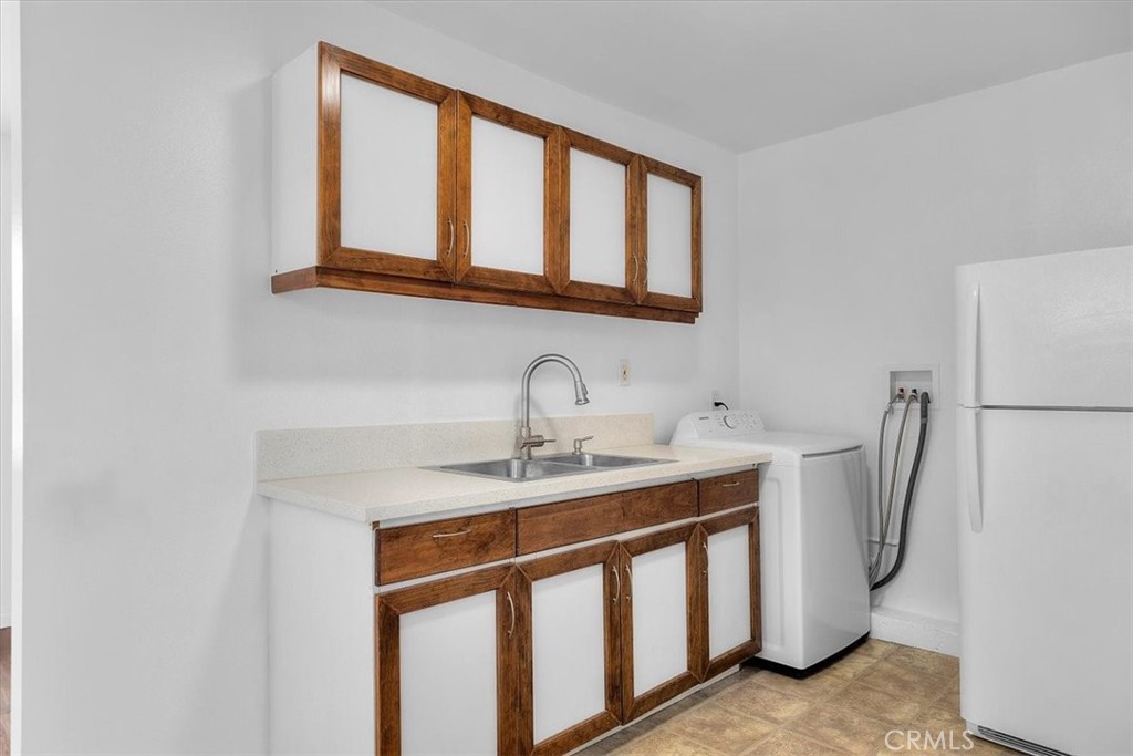 1526 Mcdonald Avenue