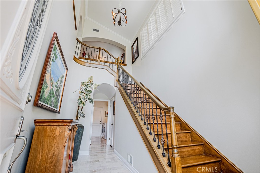 117 S Juanita Avenue A