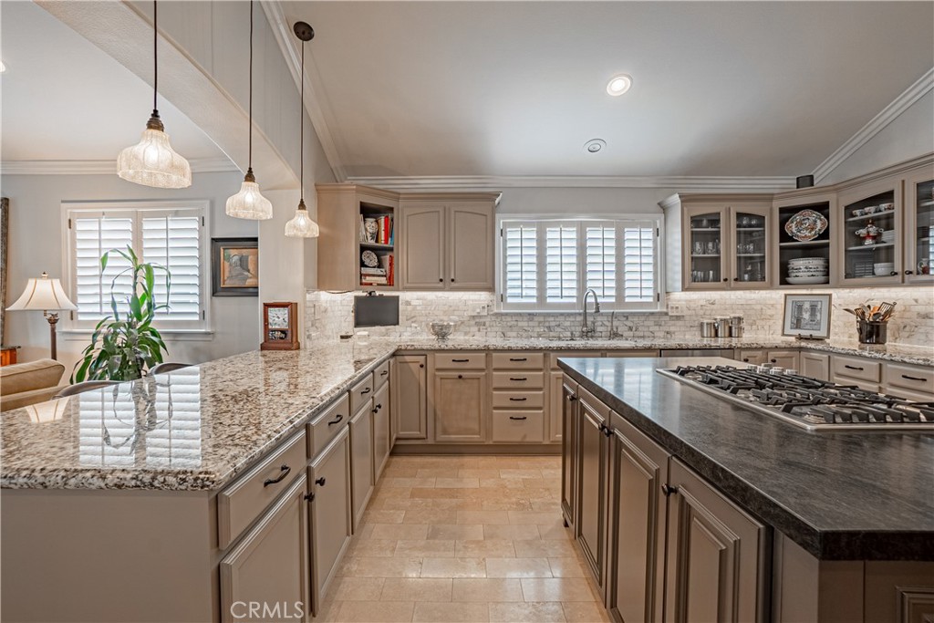 117 S Juanita Avenue A