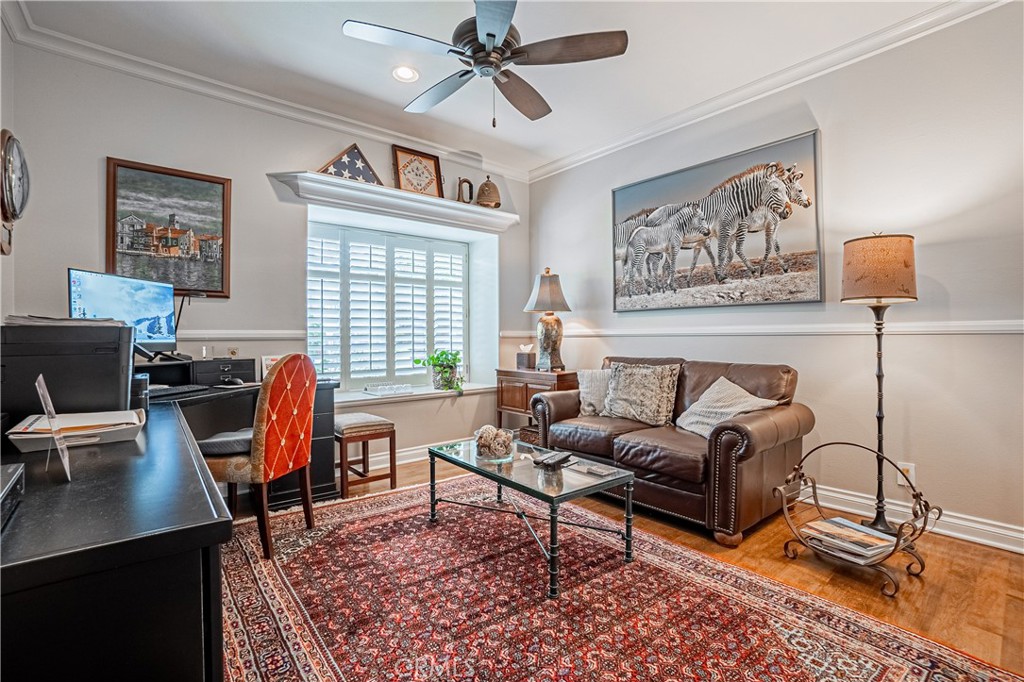 117 S Juanita Avenue A