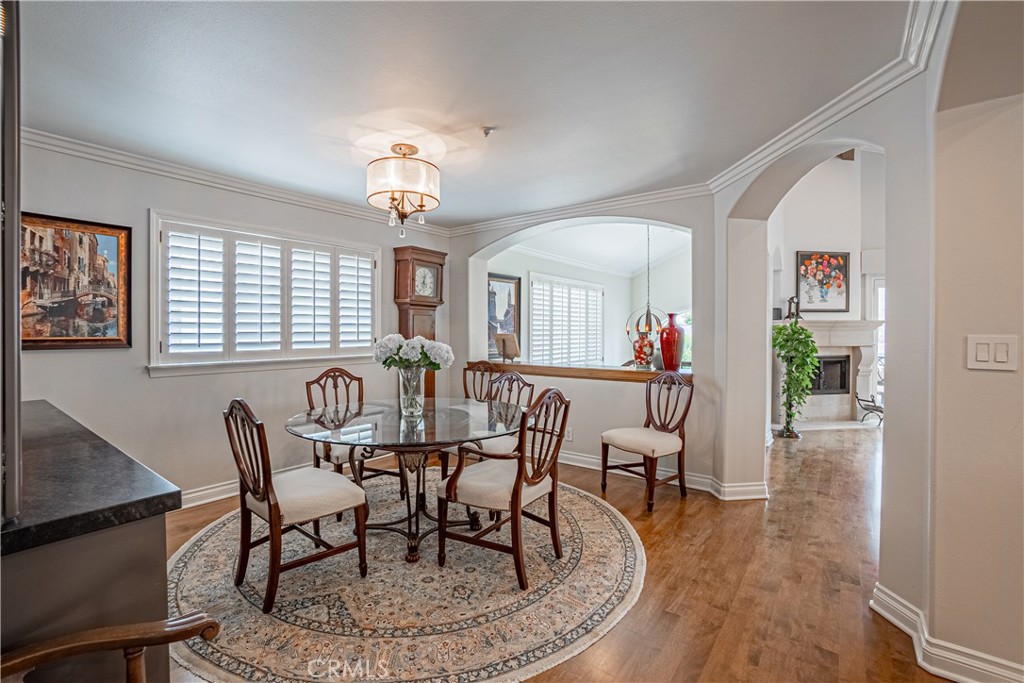 117 S Juanita Avenue A