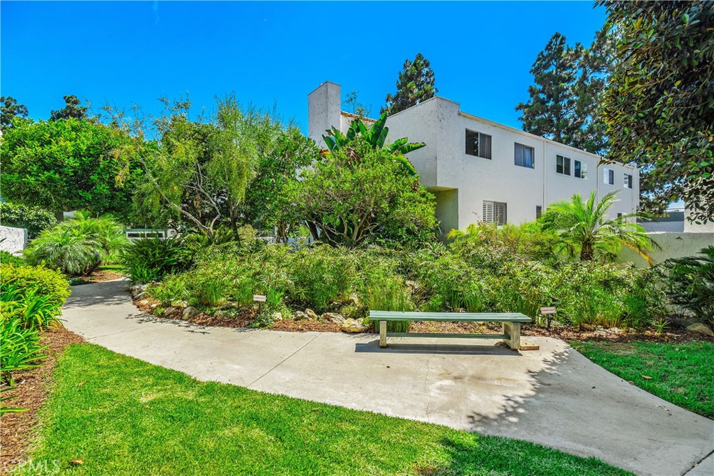 4938 McConnell Avenue