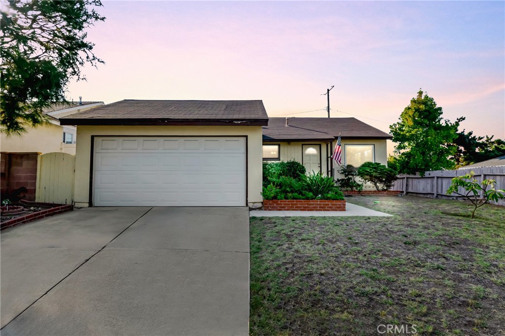 22105 Ellinwood Drive