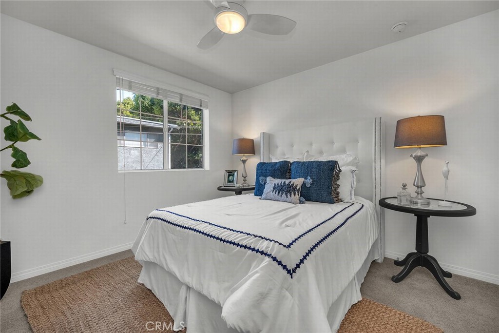 3636 Jasmine Avenue 204