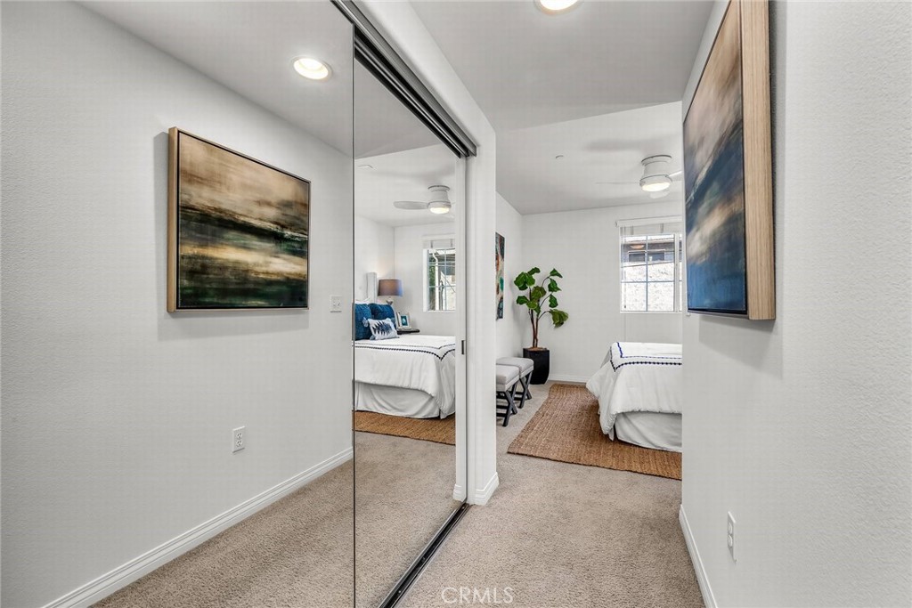 3636 Jasmine Avenue 204