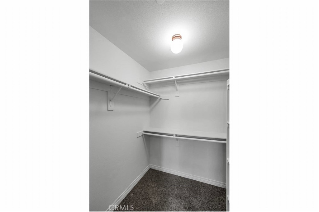 3636 Jasmine Avenue 204