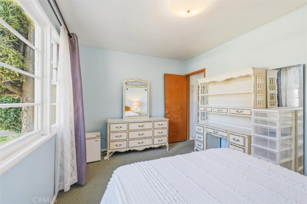 1700 Voorhees Avenue