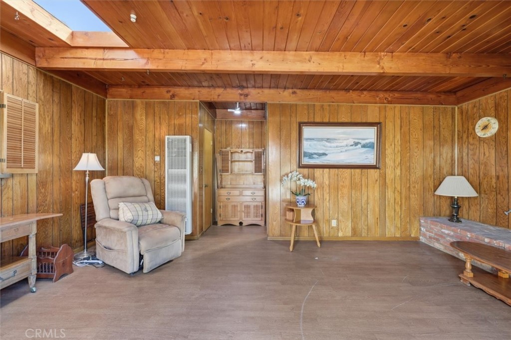 1700 Voorhees Avenue