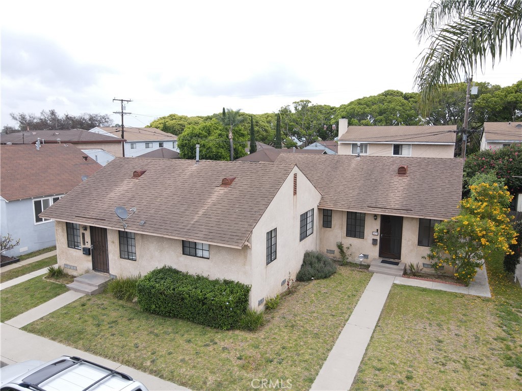 2422 Arlington