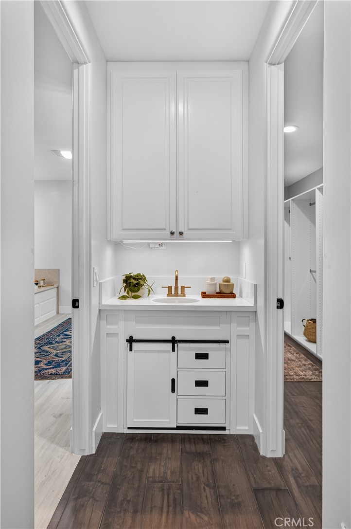 11411 Decente Court