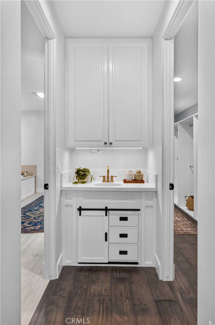 11411 Decente Court