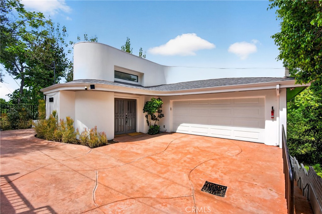 11411 Decente Court
