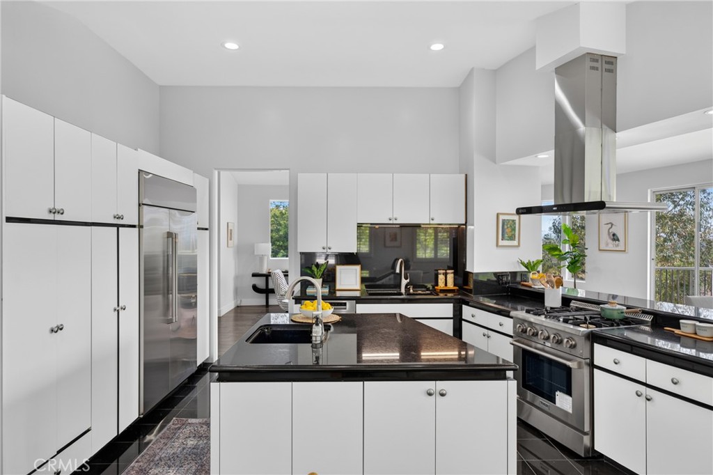 11411 Decente Court