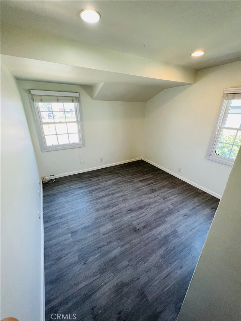 4708 Greenmeadows Avenue