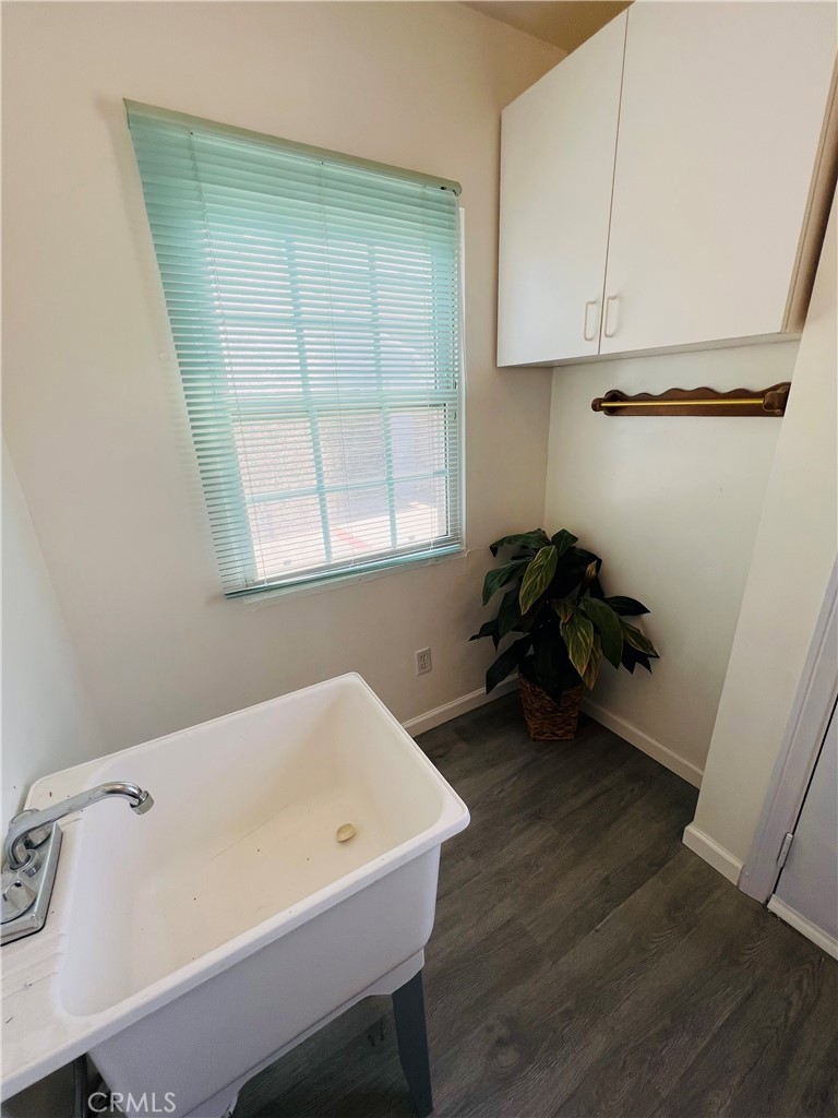 4708 Greenmeadows Avenue