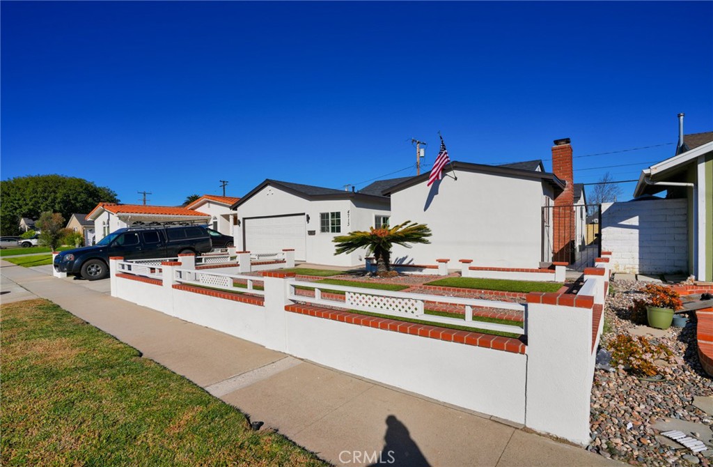 4713 Sepulveda Boulevard