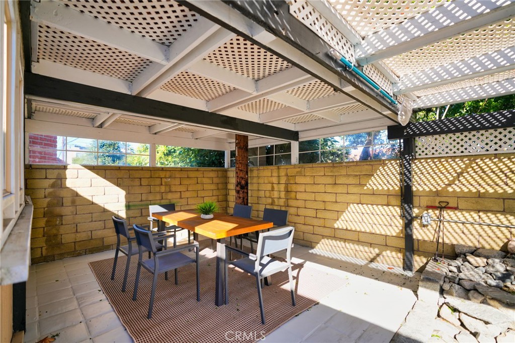 4713 Sepulveda Boulevard