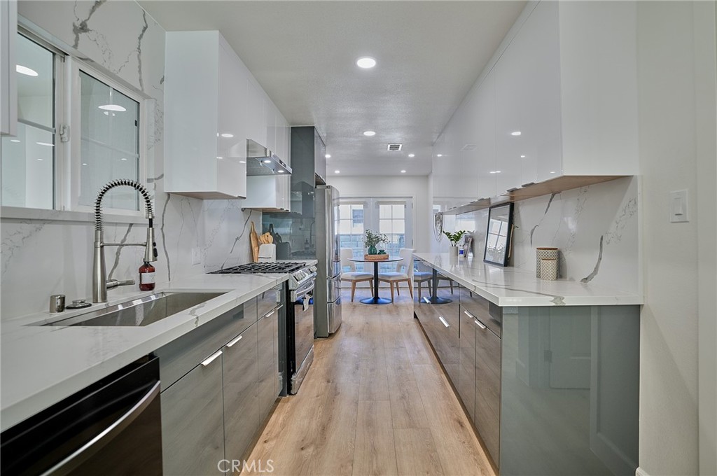 4713 Sepulveda Boulevard