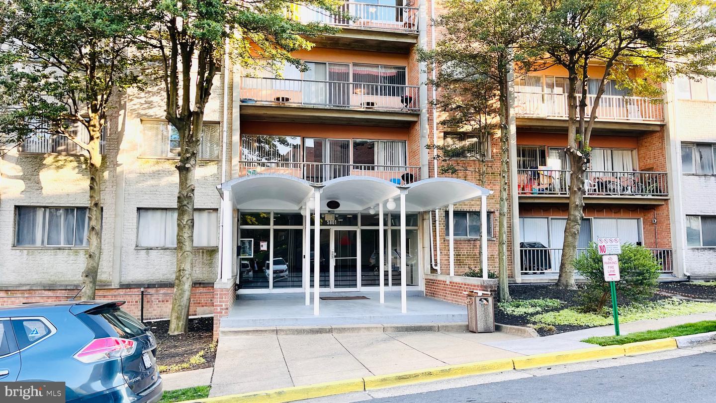 5801 Quantrell Ave #206