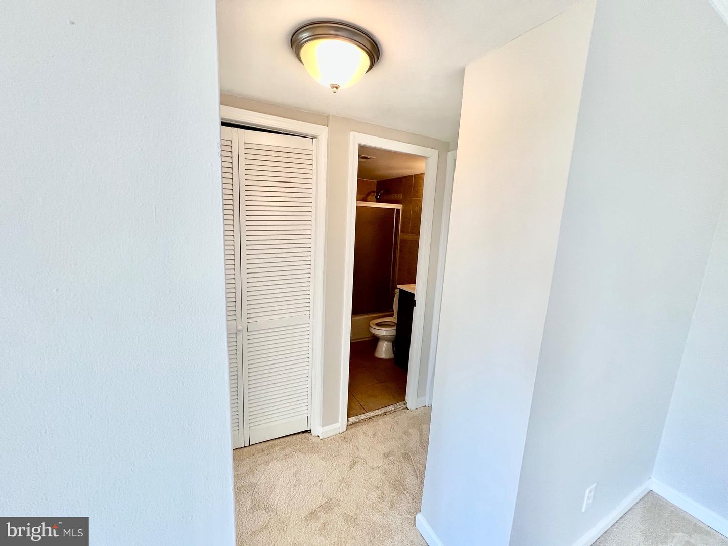 5801 Quantrell Ave #206