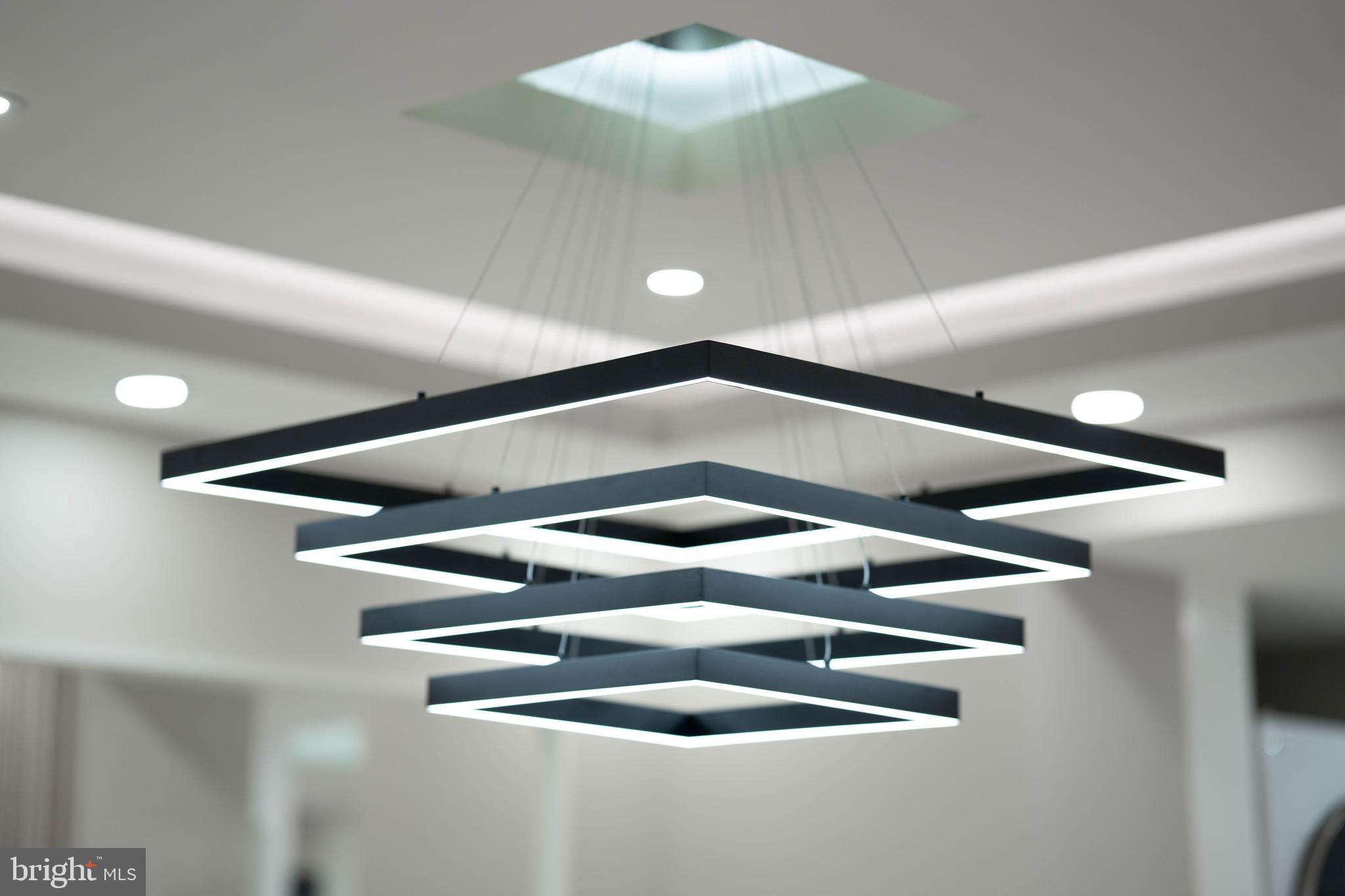 309 Yoakum Pkwy #1702