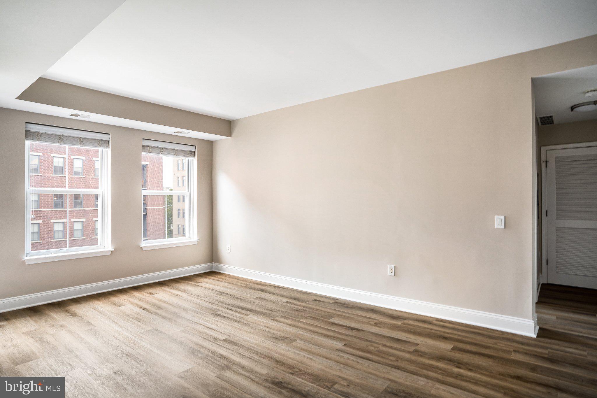 1111 Oronoco St #436