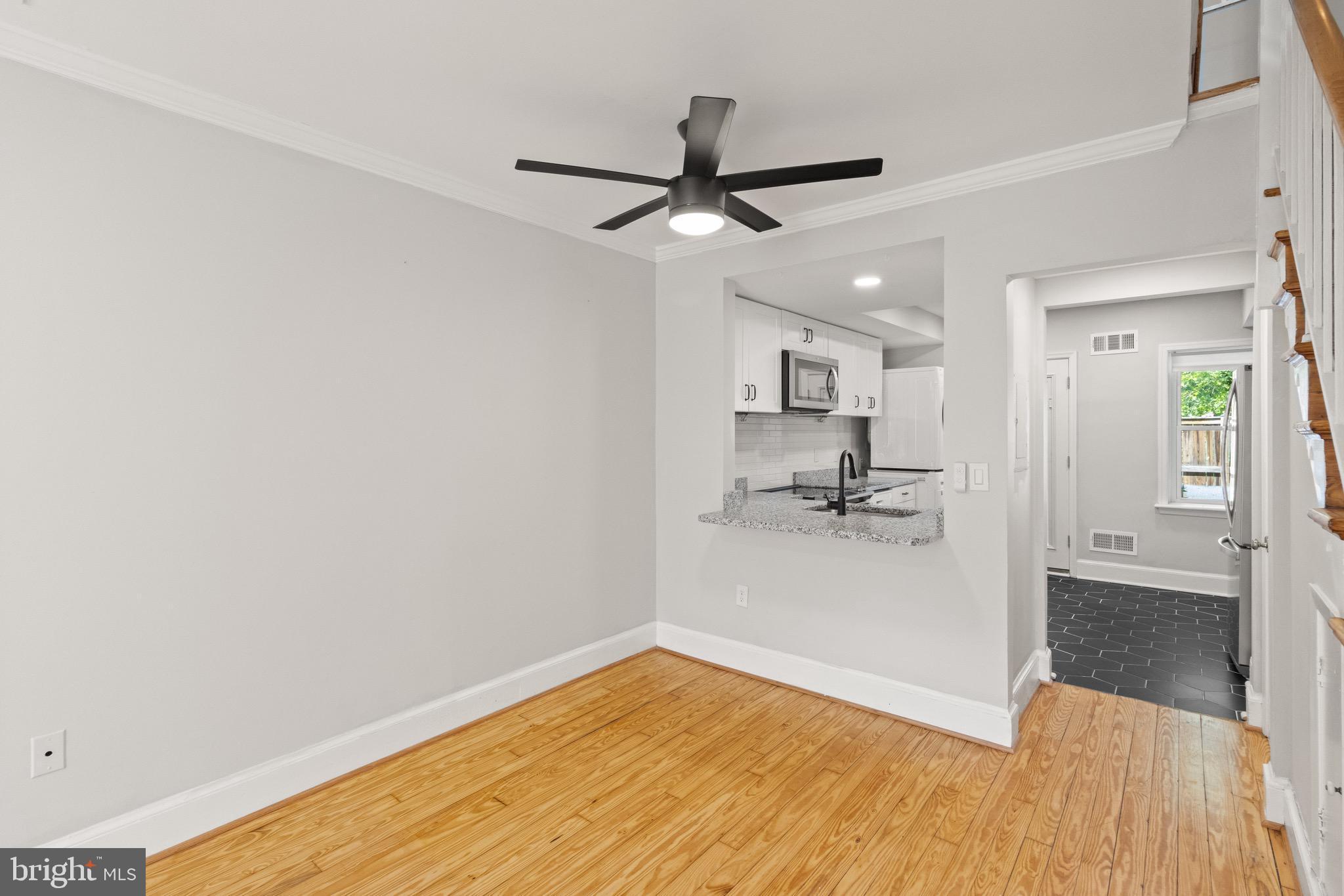 911 ORONOCO ST