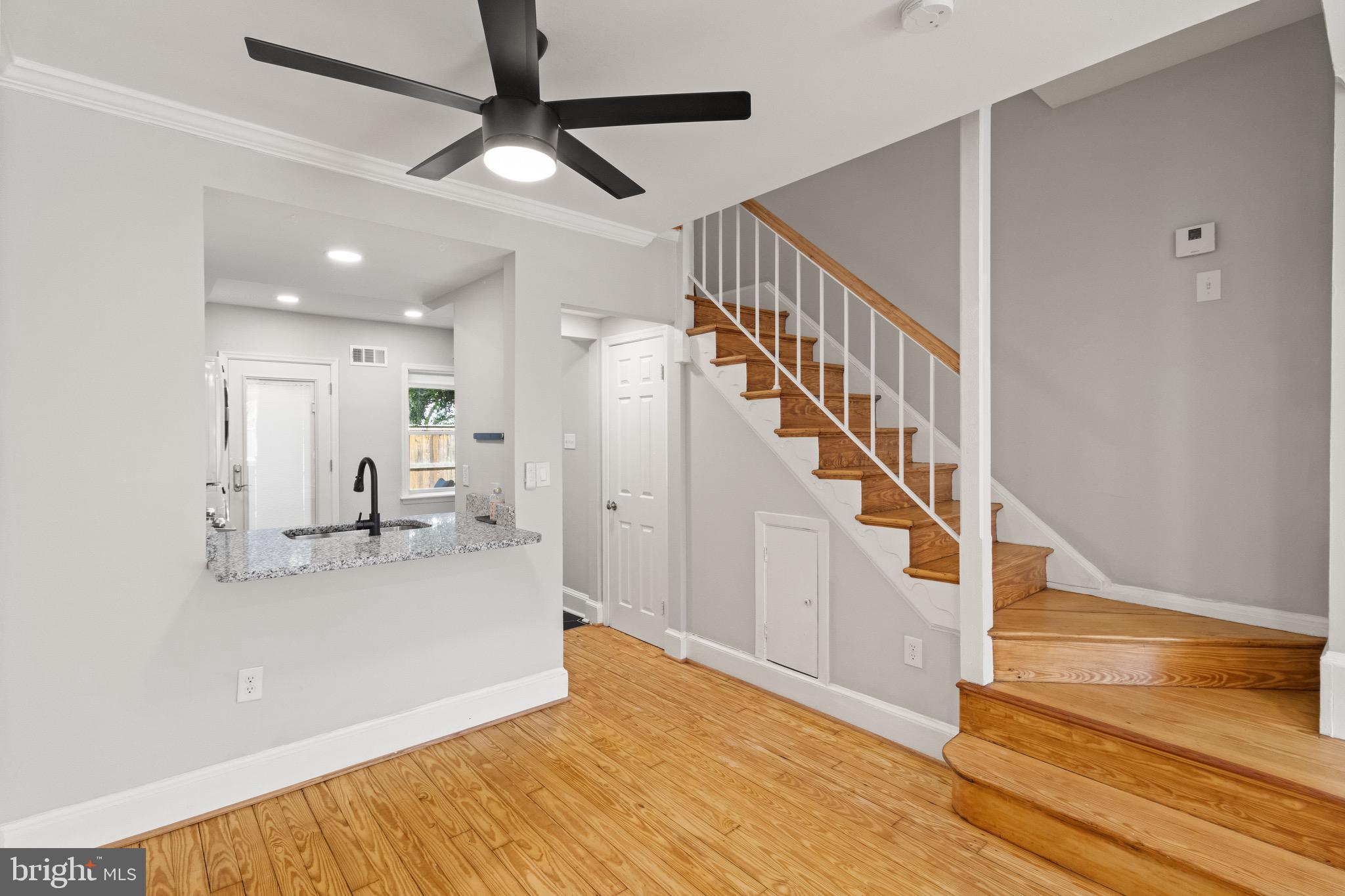 911 ORONOCO ST