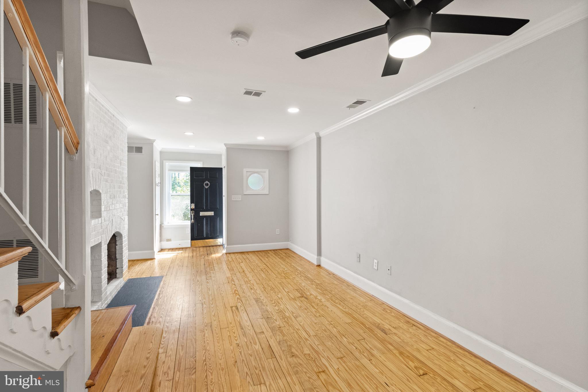 911 ORONOCO ST