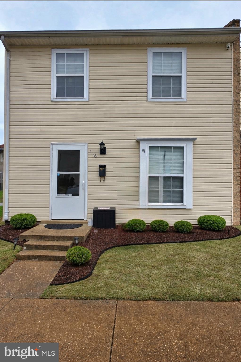 416 CHADWICK COURT