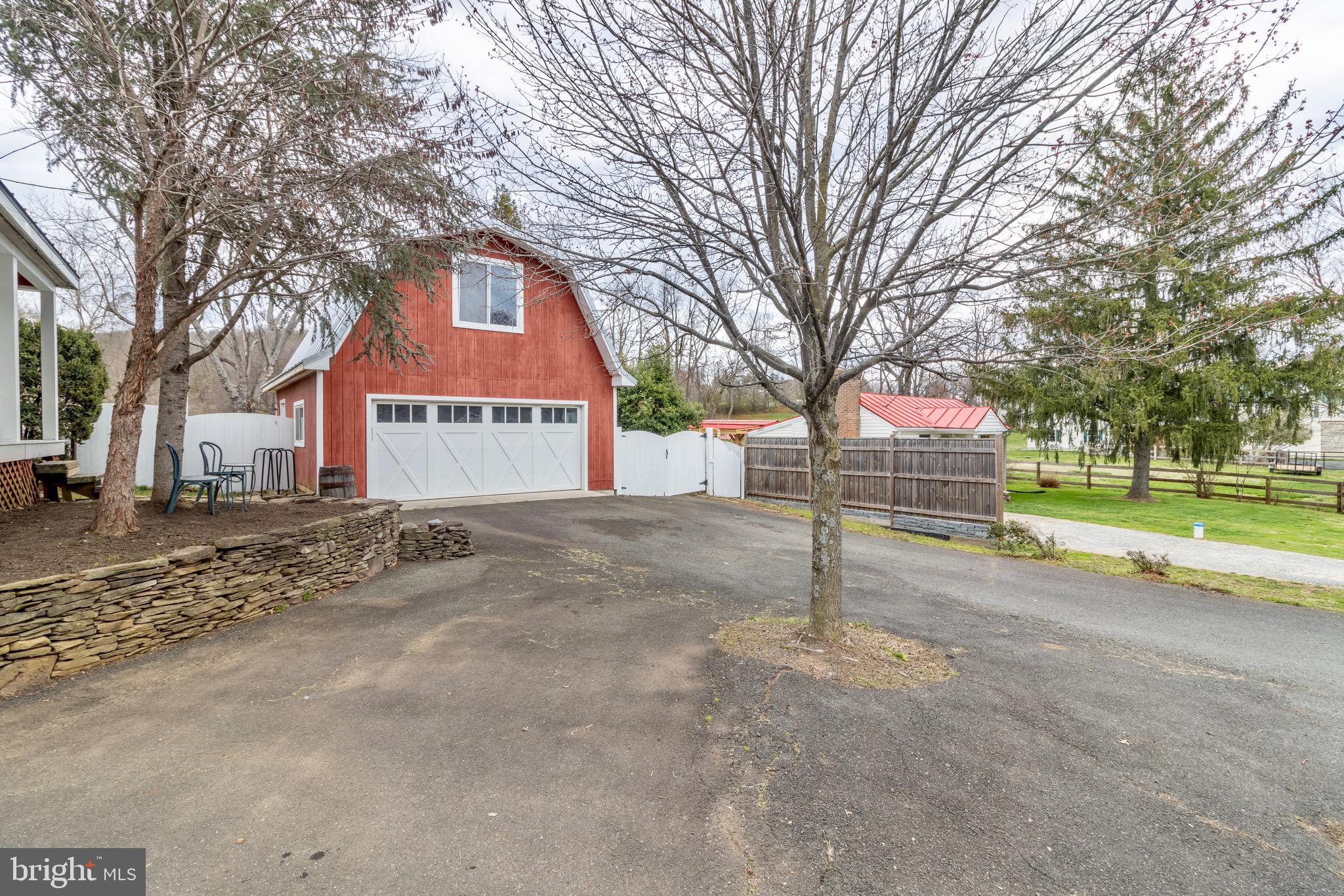 5274 Old Alexandria Tpke