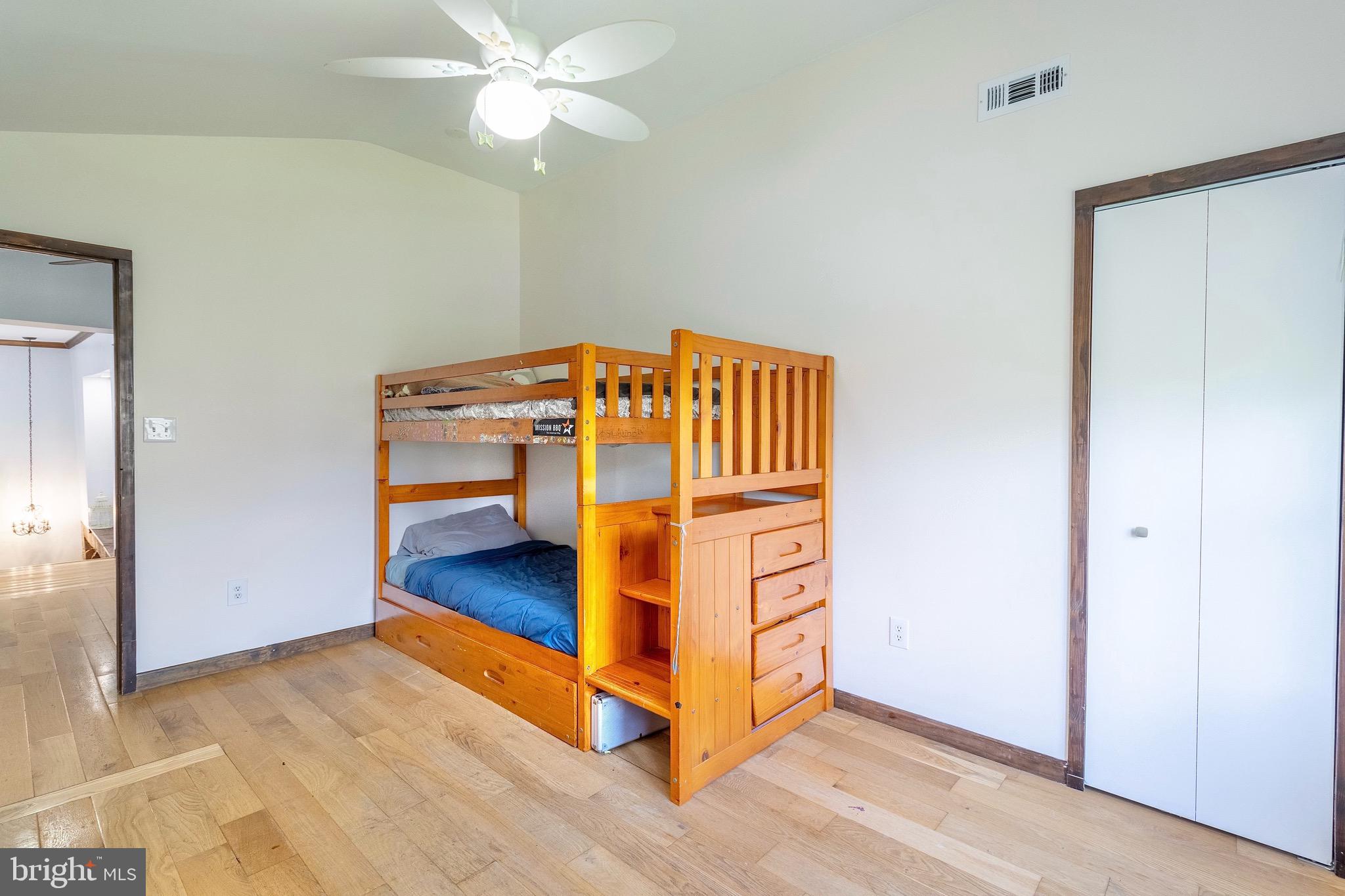 5274 Old Alexandria Tpke